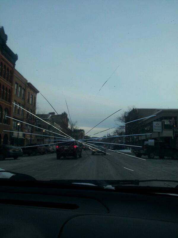 Swamb0mb's tweet photo. @Doig56 just broke Mikes windshield... http://t.co/uIZjgDdpCa