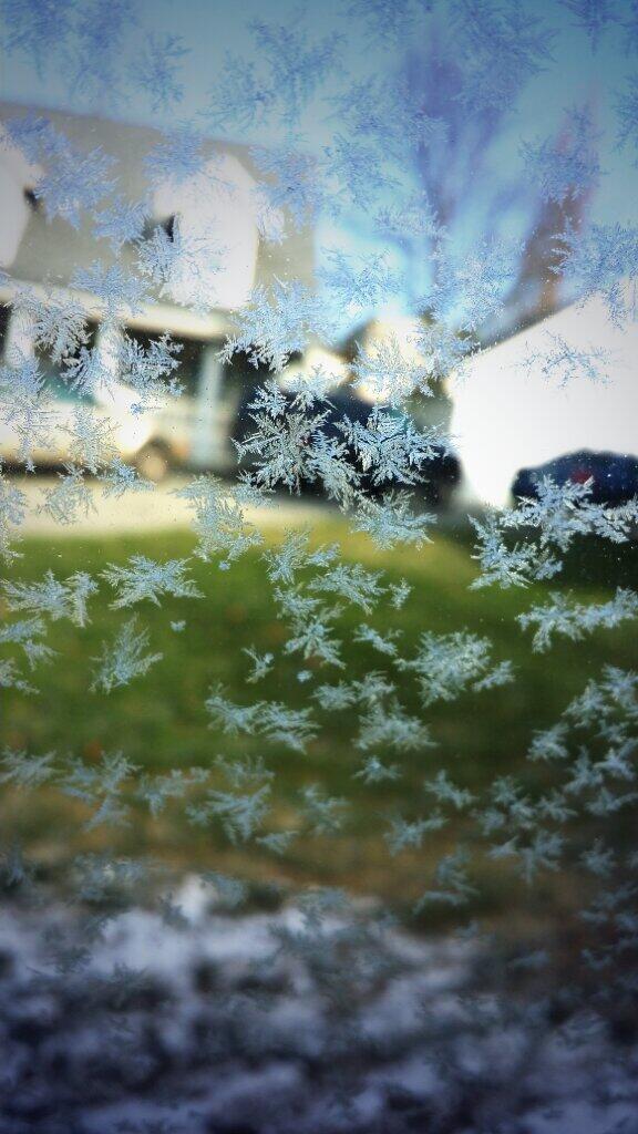 GavinGrob's tweet photo. Ice in morning http://t.co/0dpTYMLWtu