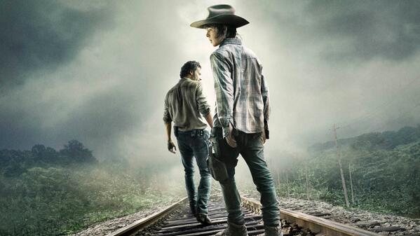 IGN's tweet image. The Walking Dead producer @GunnerGale with 5 things on Season 4: go.ign.com/1bdDH2M #TheWalkingDead