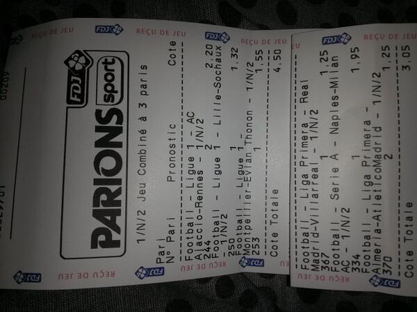 PronosBuzz's tweet image. On commence par 2 ticket. 
Mise 10€
Bankroll actuelle : 10€
Bankroll si gain : 47€