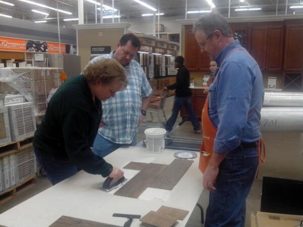 TomTlc12260's tweet photo. Emotional connection teaching home owners how to improve their home http://t.co/Ng2JrbNkNv