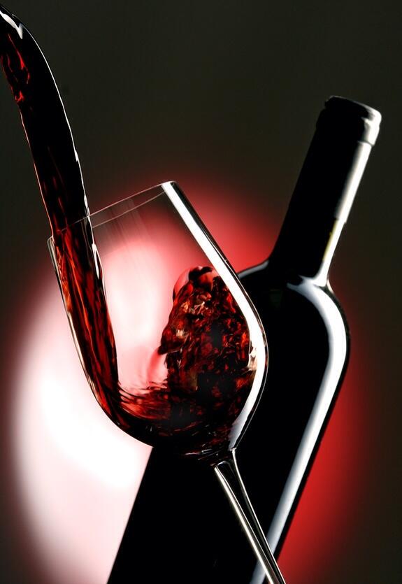 SNPYS1's tweet photo. It's #weekend!!!!! #saturday #wine live! @IGuadab @djantoniolopez @Dooncho #winelovers  #2B2B http://t.co/dvCVGleFRl