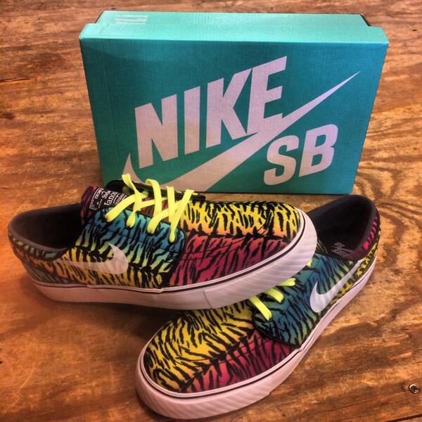 realitycheckdbq's tweet photo. Just arrived!! #janoski #rainbowzebra #skateboarding #shoegame #realitycheck #shoplocal http://t.co/eYZ3eG5g46