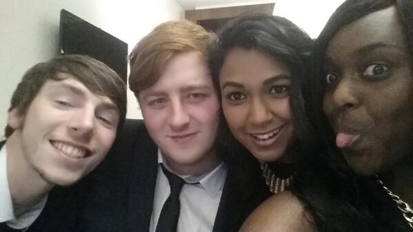 simsimc_old_twi's tweet image. @MIDANNUALAWARDS #midcomms @Pabloelmexicano @Neimisha @scottjlove #TeamStretford