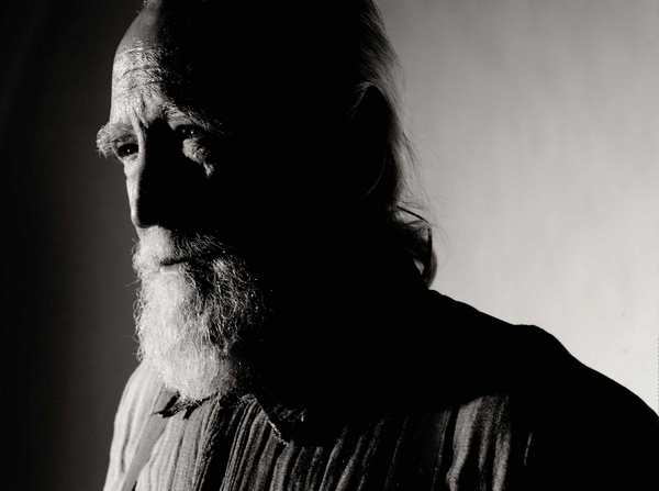 WalkingDead_AMC's tweet photo. Who's missing Hershel? http://t.co/eXJwYnFjhw