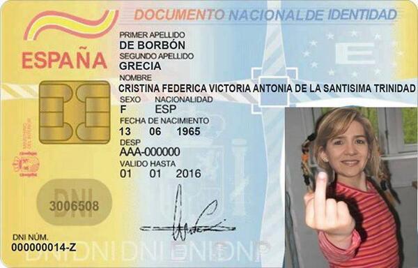 aplana_'s tweet photo. La infanta nos manda un saludo a todos los españoles. #L6Ninfanta http://t.co/78crVOZ8NB