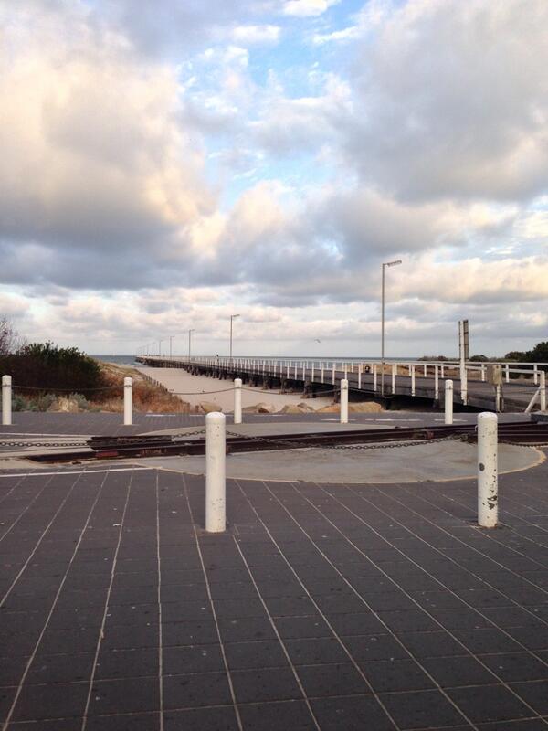 paulrunslong's tweet image. Here’s my view this morning!
#Semaphore #DolphinRun