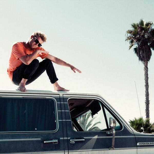 VonZipper's tweet photo. Less is more with @TajBurrowAus in the Lesmore… Shop ⌦http://t.co/JkWe7pYC7M || #vonzipper || #lesmore http://t.co/FK6sAx0A55