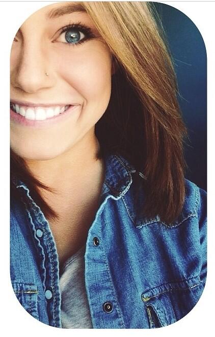 iLLSWGD's tweet image. her eyes &amp;gt;&amp;gt;