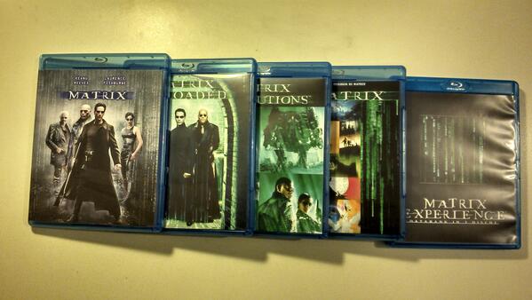 msemola's tweet image. nuovi acquisti! #Matrix #MatrixExperience #BluRay con 35 ore di inserti speciali