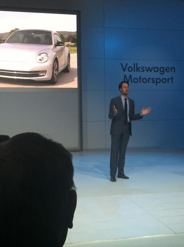 VWnews's tweet photo. Vinay Shahani, Vice President of Marketing takes the stage #VWCAS http://t.co/qC9LNbL7oL