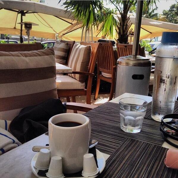 Now, this is how you enjoy a coffee in the morning... Thanks #Instagram user @gigigirl82 for sharing!
