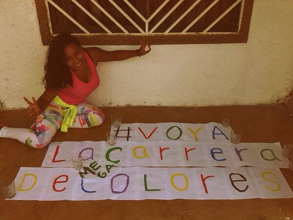 DMarceles's tweet photo. @lamegaquilla @georgebaena #ElMegafonoQuilla #VoyALaMegaCarreraDeColores regalenme boletas porfa :$ http://t.co/XSX3xzsRoc
