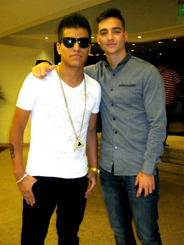 GerzonMendoza's tweet photo. @MALUMACOLOMBIA Muchisimas Gracias Por La Foto :D #Gerzon #Maluma #MalumaEnPeru #La Temperatura :D http://t.co/IgTLeJSyfa