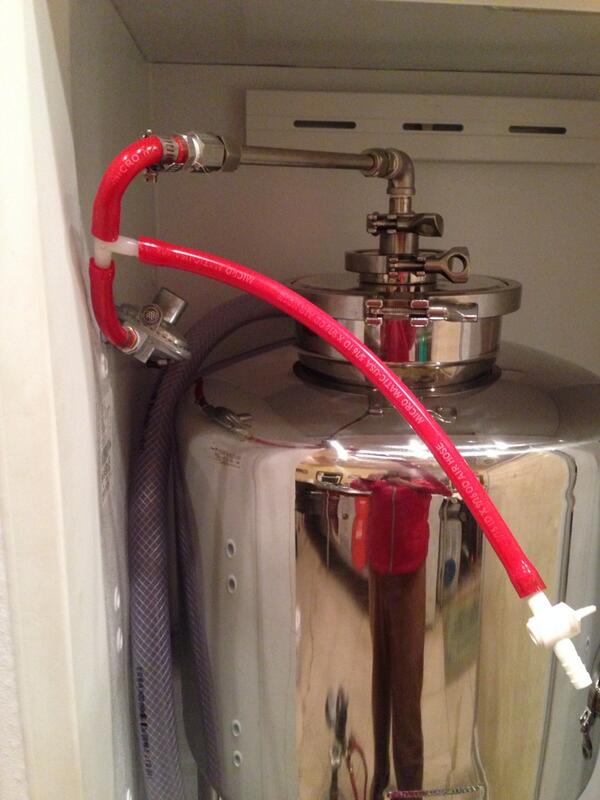 Cask breather setup for the cold crash on my Bohemian Pils. #homebrew #conicalfermenter