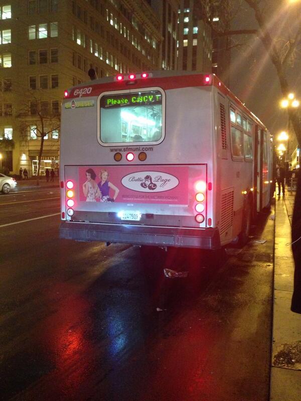 bec's tweet image. Bus battery died. Time to hop a new bus #muniproblems