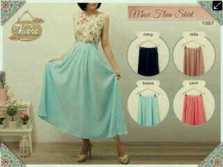 Rok bahan twiscone tebal sisa on model hrg 80rb. Minat?? Yuk borong ;)
