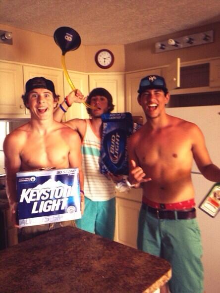 springbreak____'s tweet photo. #projectpcbsb http://t.co/ukK7fStB7W