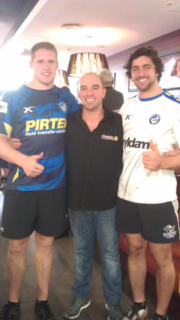 Thx for the meal Luis! Great eats at Frango's in bella vista. The Eels family continues to grow. #yum <a href="/TheParraEels/">Parramatta Eels</a>