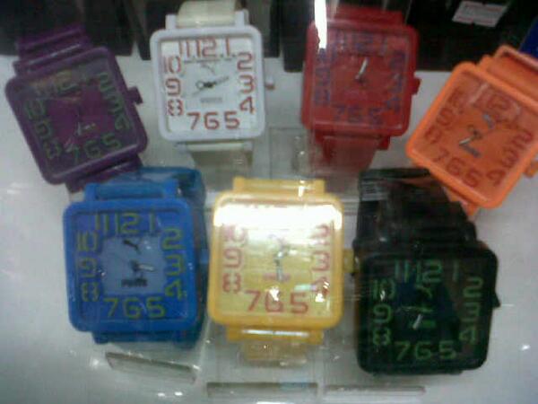 glowingNshine's tweet photo. Puma •55k #recomended #jamtangan #murah #malang #reselerwelcome #suplier http://t.co/cA5lCtNarZ