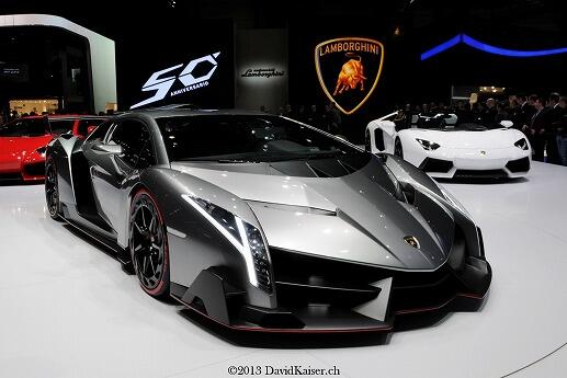 最高級な車 世界に3台 3億7000万円のランボルギーニ ヴェネーノlp750 4 T Co Opishdovpy Twitter