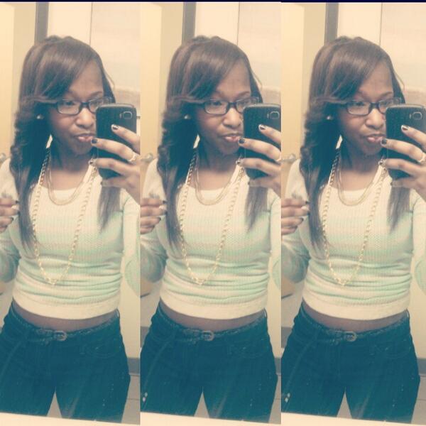 _LoveeChangee's tweet photo. √ http://t.co/H6u06SNnMU