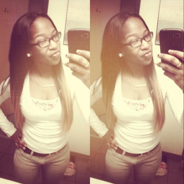 _LoveeChangee's tweet photo. √ http://t.co/qfcDS5KhLy