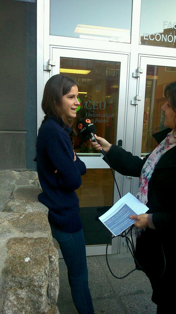jorgeramos_1012's tweet photo. Buena entrevista a @MaartaSM contando un par de pistos:) http://t.co/xevq9fMReo
