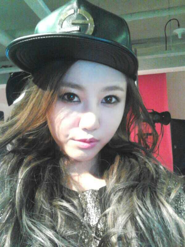 Bf3U1XnCQAA6xyX.jpg:large