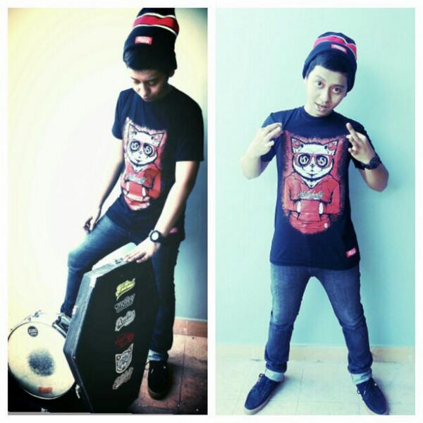 THEPOOHPOPPUNK's tweet photo. @ican_kusuma wearing beanie &amp; t-shirt from @Billyhells_id. Thank you for support \m/. Cc : @momink_artthur http://t.co/c4jbc73y14