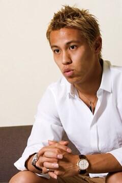 star_meigen's tweet photo. 何で他人が俺の進む道を決めんねん、自分の道は、自分が決める

本田圭佑 https://t.co/dIHQDmGOqq