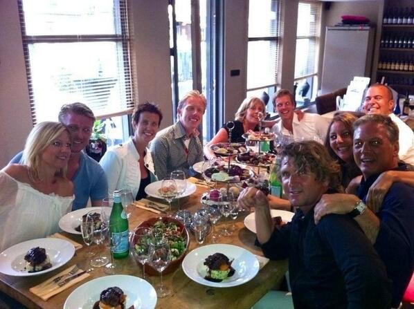 Vergaderen-Kookworkshops-vrijdagmiddagborrel: facebook.com/deculinairehui…