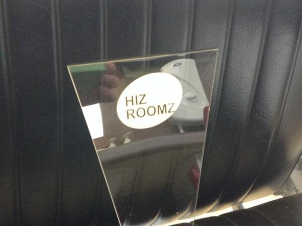 barbercaddy's tweet photo. @hiz_roomz http://t.co/U78DMIw2tH