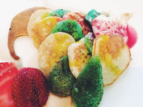 foodsbury's tweet image. #penkekgajah (tryinna perfect it) #foodexperiments #foodsbury 🐘