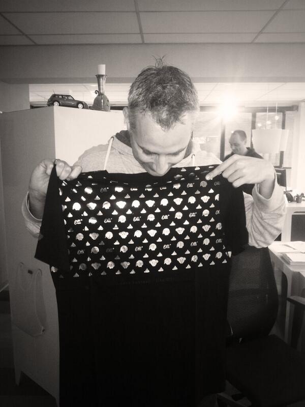 3POnl's tweet photo. Al 14 jaar een 3PO-held! Thanks @thedjasp http://t.co/sk2zEyTrL5