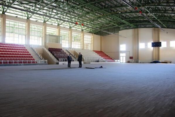KargiKymkm's tweet photo. Kapalı Spor Salonumuz...... http://t.co/pbQOkeqR6X
