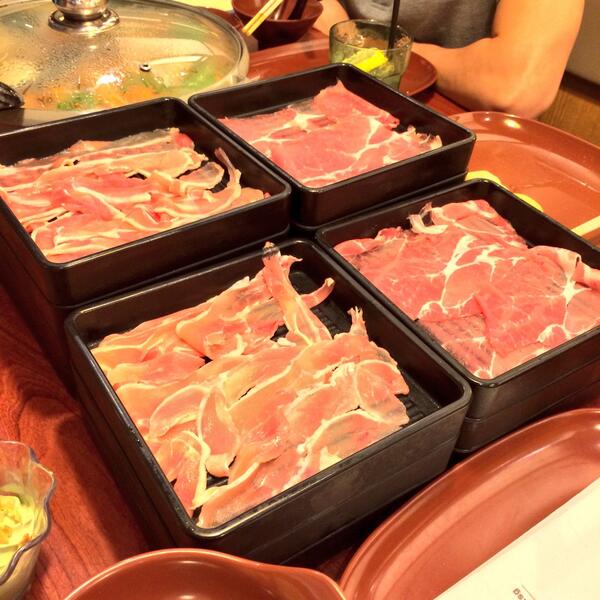 PSeaChelle's tweet photo. Visit our latest all-you-can-eat buffet restaurant, Bob's Buffet! Enjoy 2-for-1 during our opening week! http://t.co/QfiCpQ5cjy