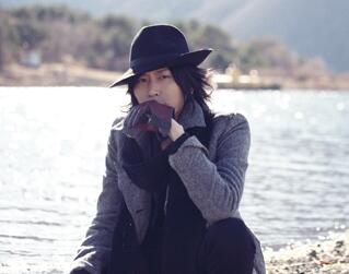 v_tanu's tweet photo. 【シド】本日はShinjiの誕生日です！おめポン！ http://t.co/QHK8k2kIqj