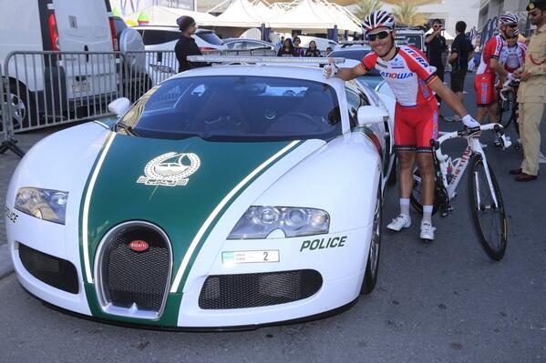 PuritoRodriguez's tweet photo. Quiero k me detenga la poli aquí en Dubai!!He sido malo, muy malo!!Lo prometo,la he liado y quiero pagar por ello!!!! http://t.co/rFvDQEQ2FP