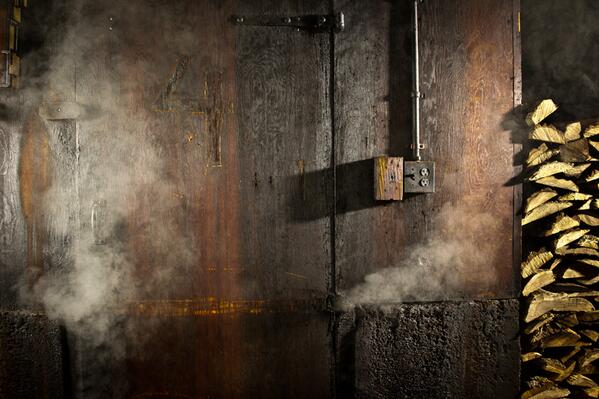 SeltzersLebanon's tweet photo. Smokin' http://t.co/6ULBLlm5Fd