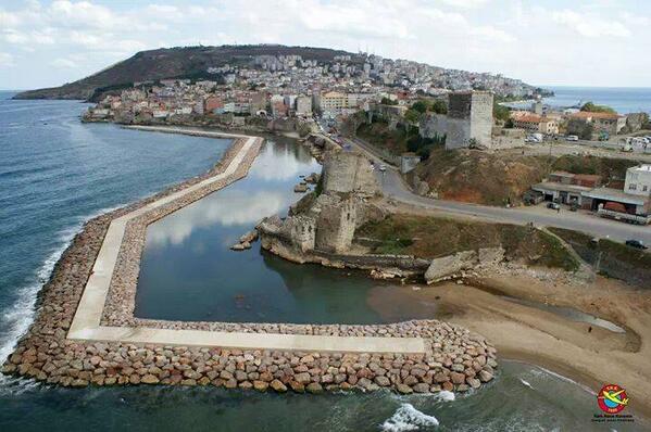 ergn_57's tweet photo. GÜZEL SİNOP'UM 
SİNOP'A GELİRSENİZ EĞER MANTISINI YEMEDEN GİTMEYİNİZ :D :D http://t.co/R9GbETTrZy