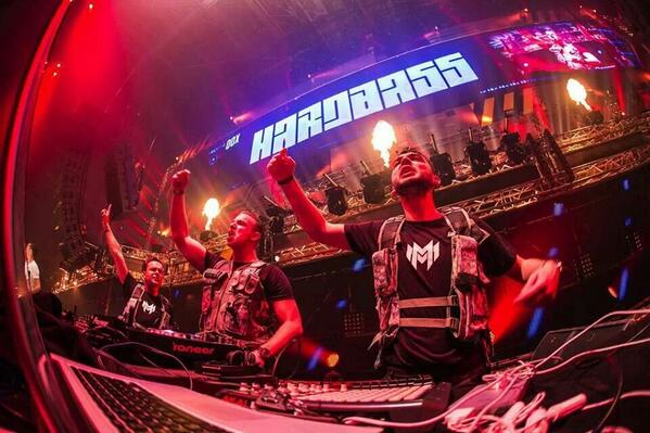 MinusMilitia's tweet photo. MINUS MILITIA http://t.co/mrDLqRsQWL