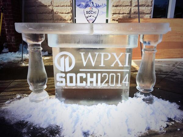 itscourtbrennan's tweet photo. THE ICE DESK COMETH!! RT @WPXIRob: Behold the majesty of... THE ICE DESK!!! #WPXIOlympics #Sochi2014 http://t.co/QfqWKkE4Yl
