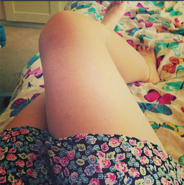 bitchesssaa's tweet photo. 1000 favori gelsin devami gelicek hadiii http://t.co/nYxpRm2ViF