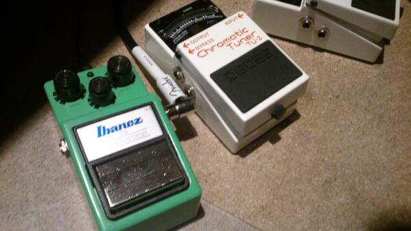 KikeReques's tweet photo. Soy como la gente normal, despues de examenes me gusta pillarme un buen pedal http://t.co/5BJIMjVyHb