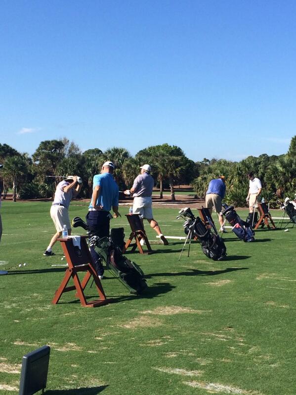 thealigilbert's tweet photo. @JimMcLeanTexas @JJcompitGolf @GlenFarnsworth #golf school at @TNGCJ http://t.co/hz9tGNVqfd