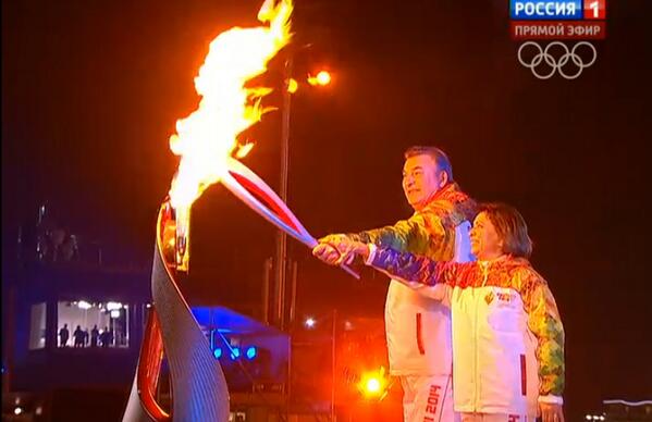 где зажгли первую