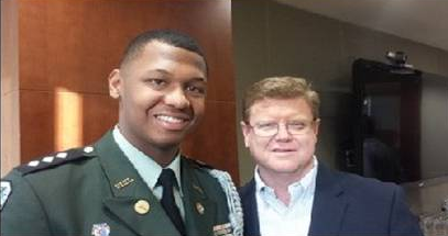 MarkAmodeiNV2's tweet photo. Met w/ #HugHigh senior, COL Cliff Porter, accomplished athlete, great student, &amp; future NV football star. Go Pack! http://t.co/rC6bJDKkjT