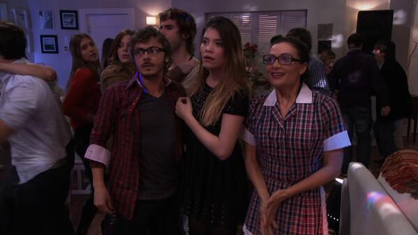 anaorozcoclub's tweet photo. Ayer en #SomosFamilia Nacho organizó una fiesta en su casa!http://t.co/qMYJsf4BPe http://t.co/04mzCG3RW5