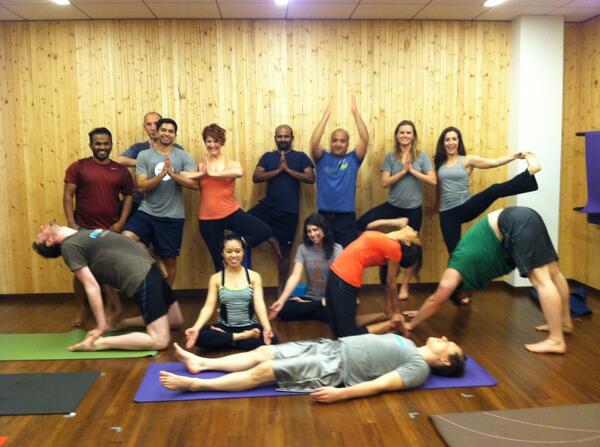 WesleighRoeca's tweet photo. Thx @Burkmanyoga for helping us fly into 2014 w/ #ProjectFitter! @FitterTwitter @nikilustig @JennyVallecer @PTbird http://t.co/NA4TGy8q8S